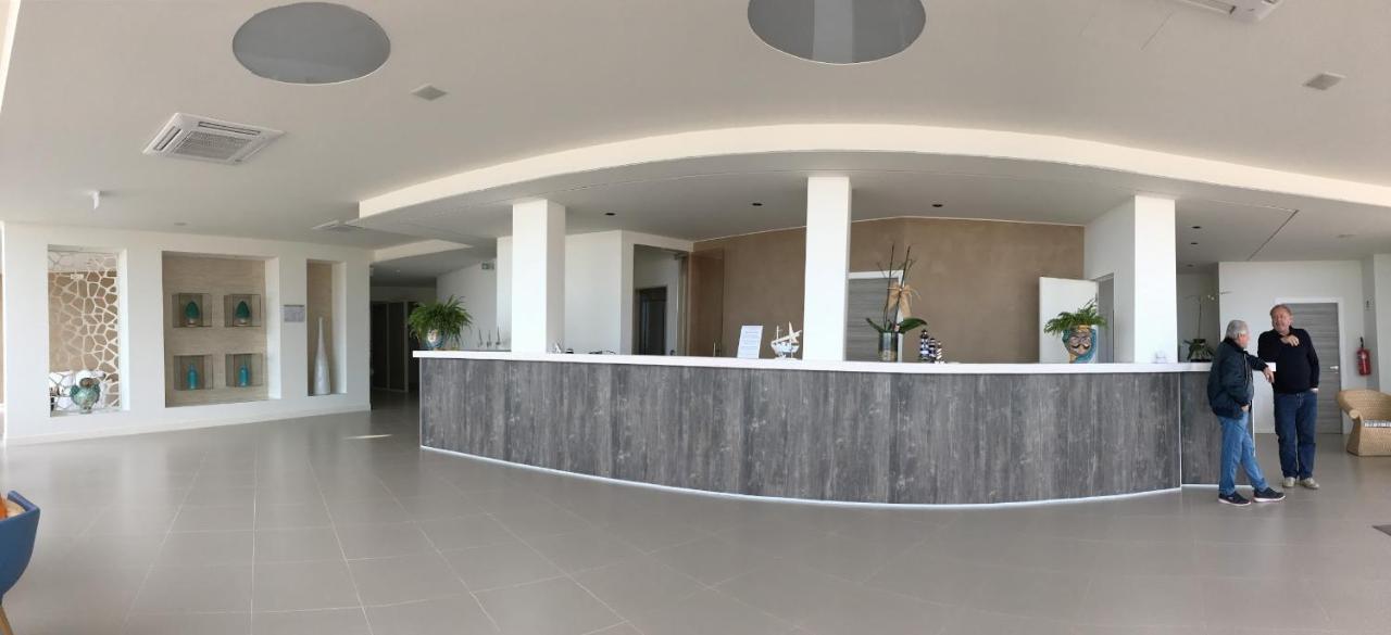 Hotel Vittorio Portopalo Di Capo Passero Eksteriør billede