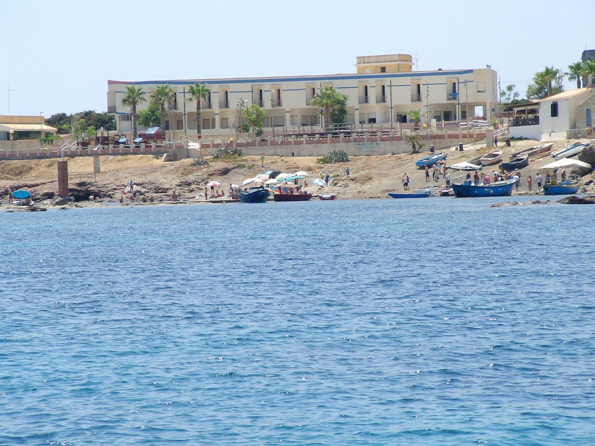 Hotel Vittorio Portopalo Di Capo Passero Eksteriør billede