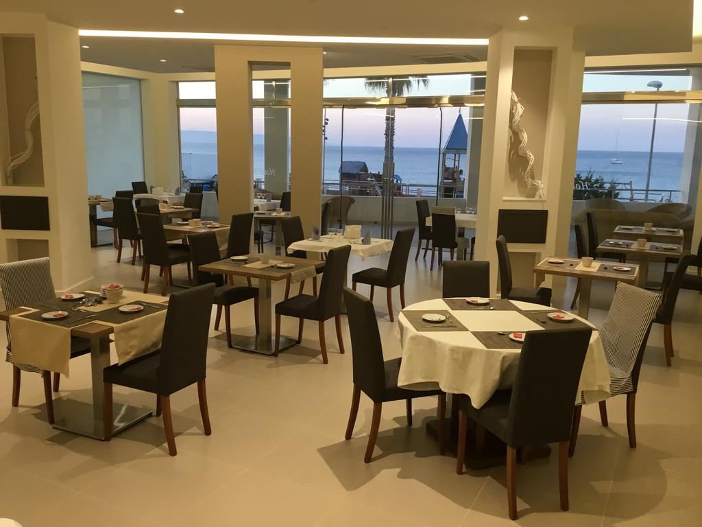 Hotel Vittorio Portopalo Di Capo Passero Eksteriør billede